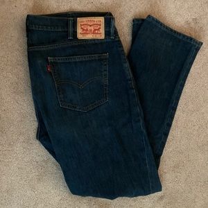 EUC Men’s Levi’s Blue Jeans style 511, size 42x32